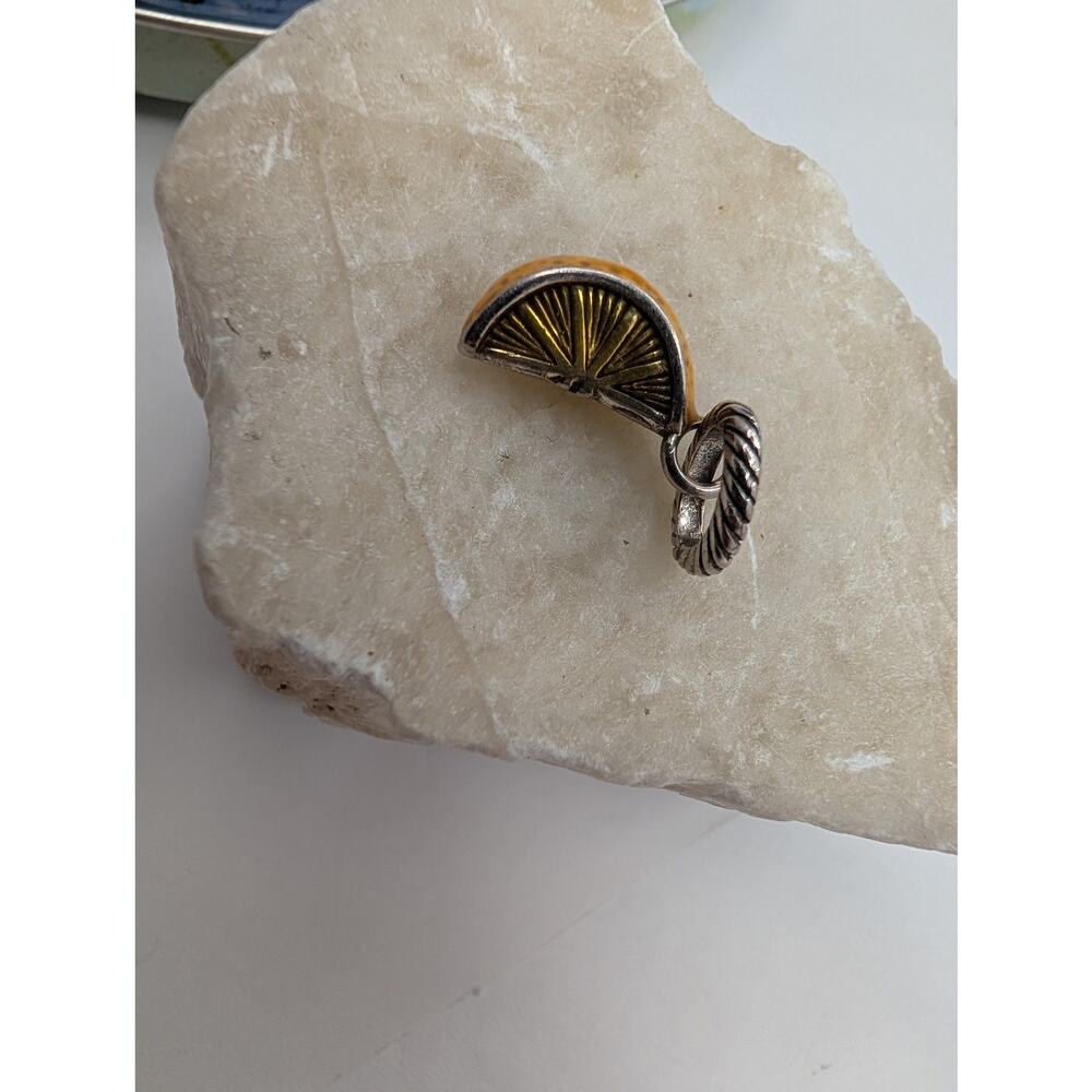 Brighton Florida Orange Slice Charm Enamel Silver Tone Travel Fruit Jewelry